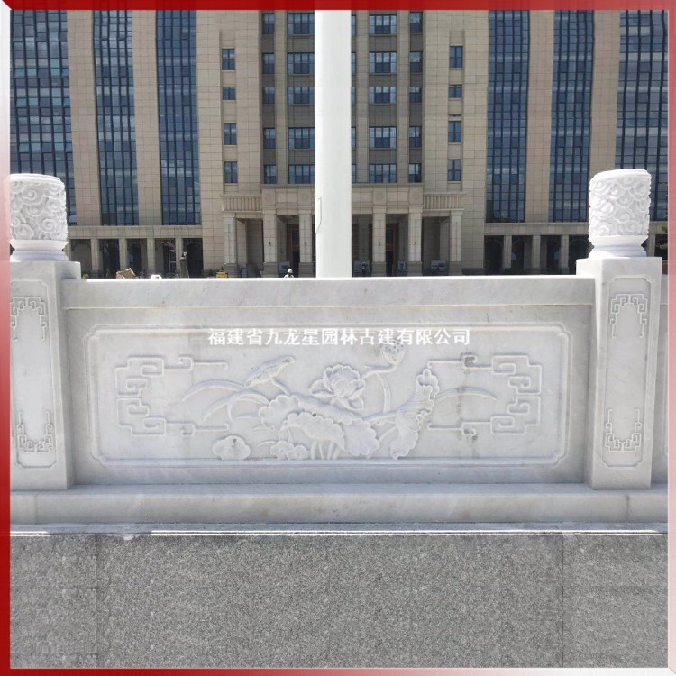 石雕升旗臺(tái)欄桿圖片